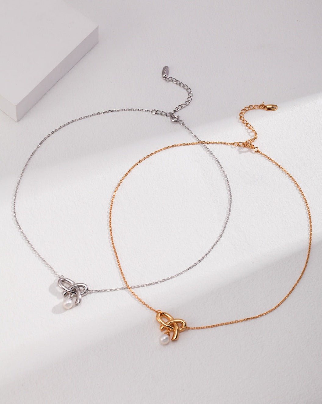 Bowknot Romance Silver Necklace - Solene Paris concept store