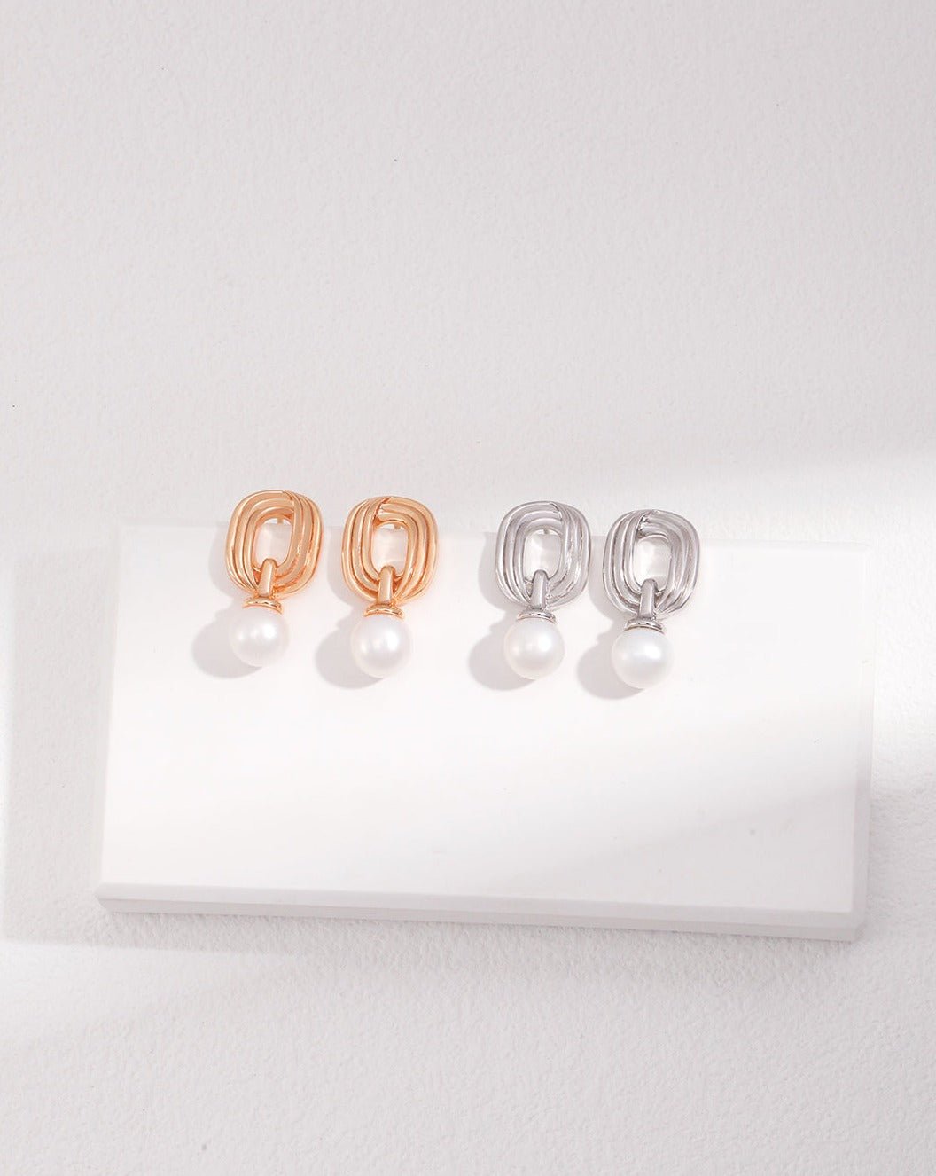Couture Elegance Pearl Silver Earrings - Solene Paris concept store