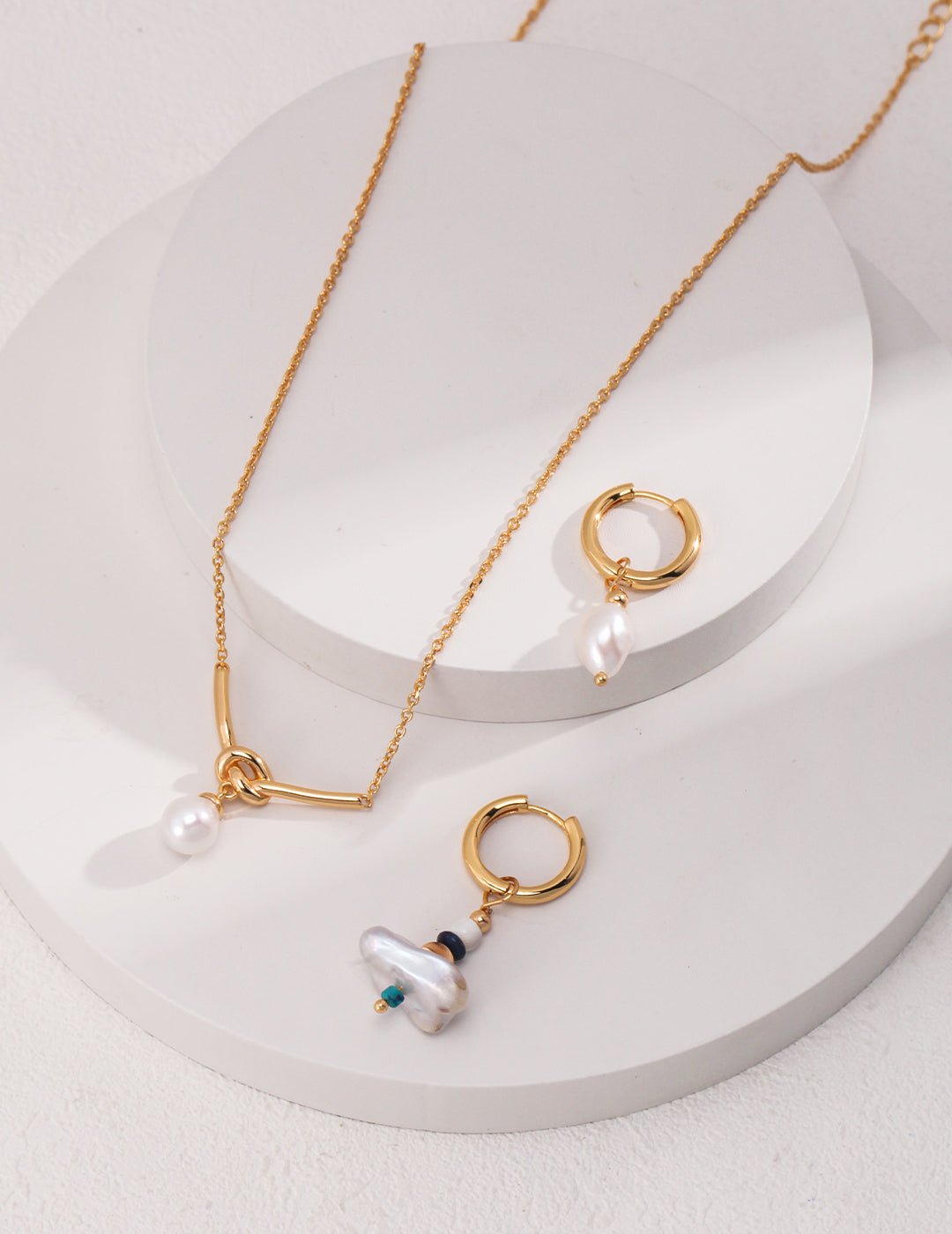 Luminous Pearl Opalite Earrings - Solene Paris concept store