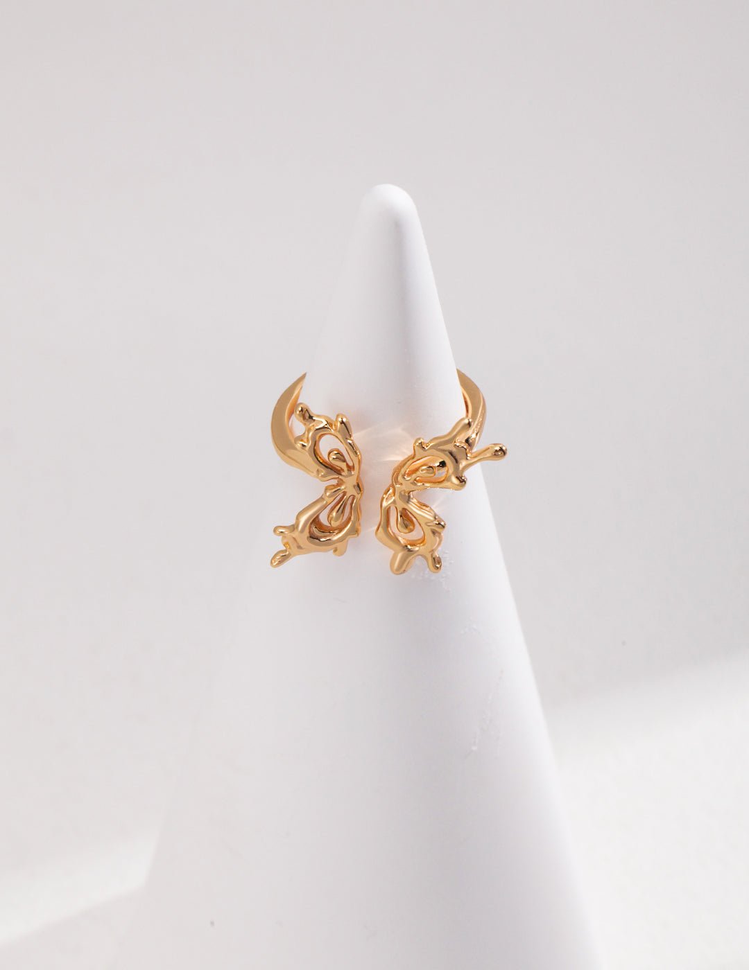 Madame butterfly ring - Solene Paris concept store