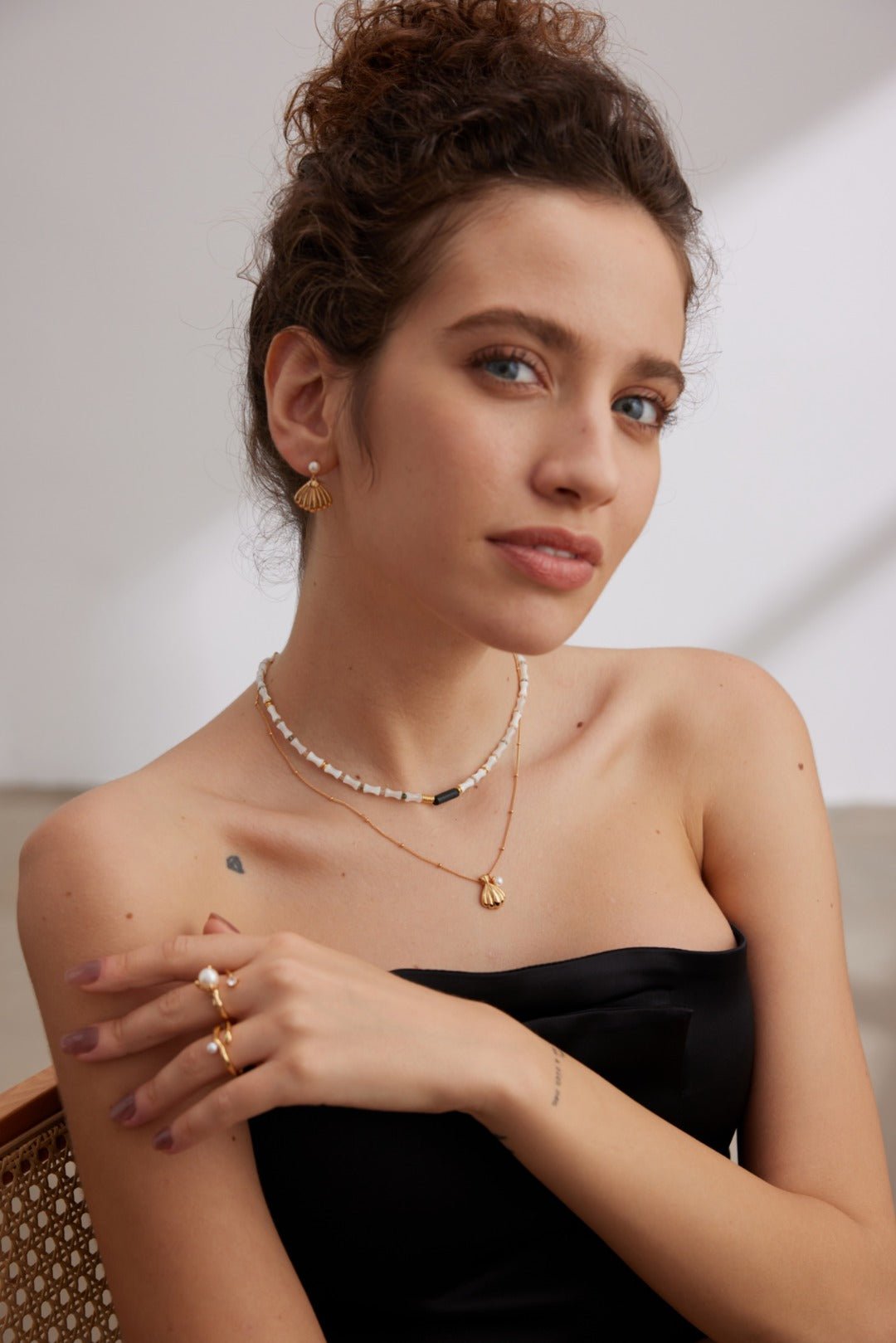 Seashell Serenity Silver Pearl Necklace - Solene Paris concept store