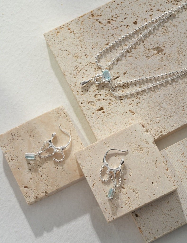 Sunlit Waves Topaz Necklace - Solene Paris concept store