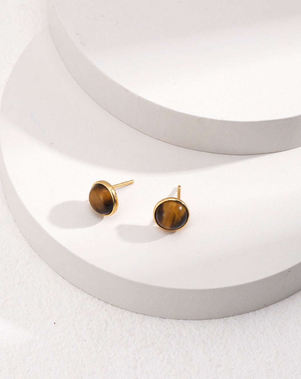 Artemis' Valor Tiger's Eye Earrings