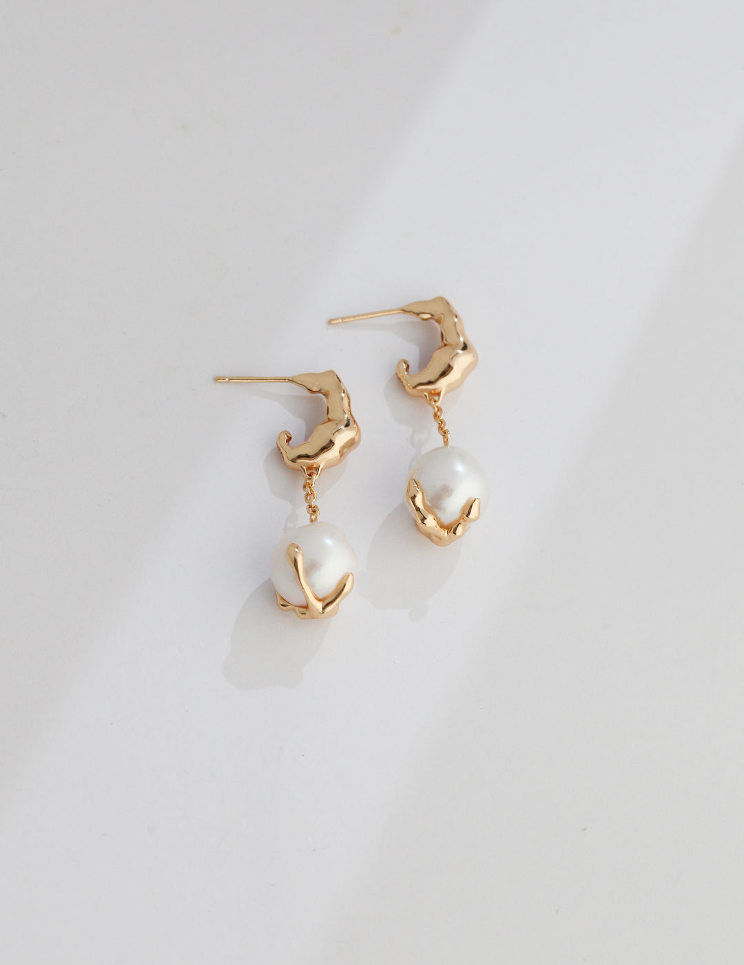 Juno's Radiant Ensemble Pearl Earrings